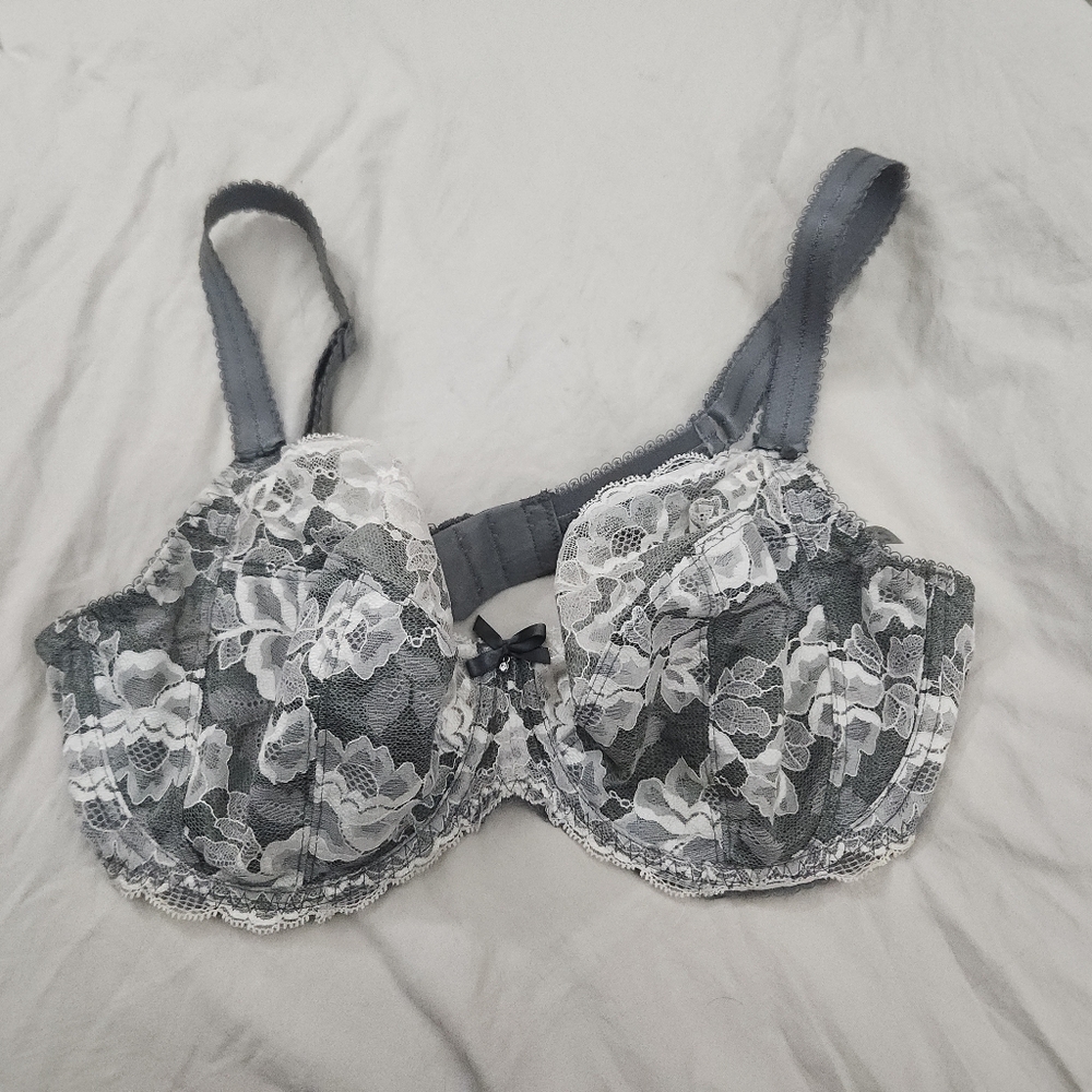 Fantasie 36G lace bra